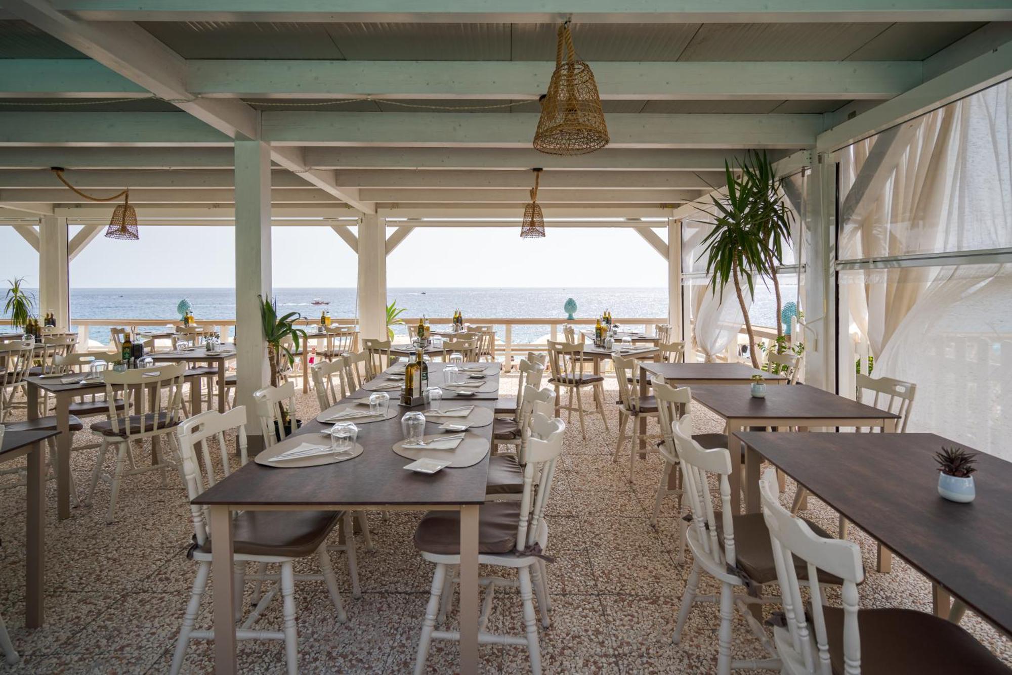 Rivage Hotel 4*